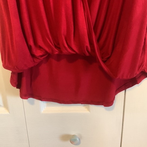 Criss-Cross Cutout Hi-Low Red Tank Size 2X New Without Tags - Picture 3 of 6
